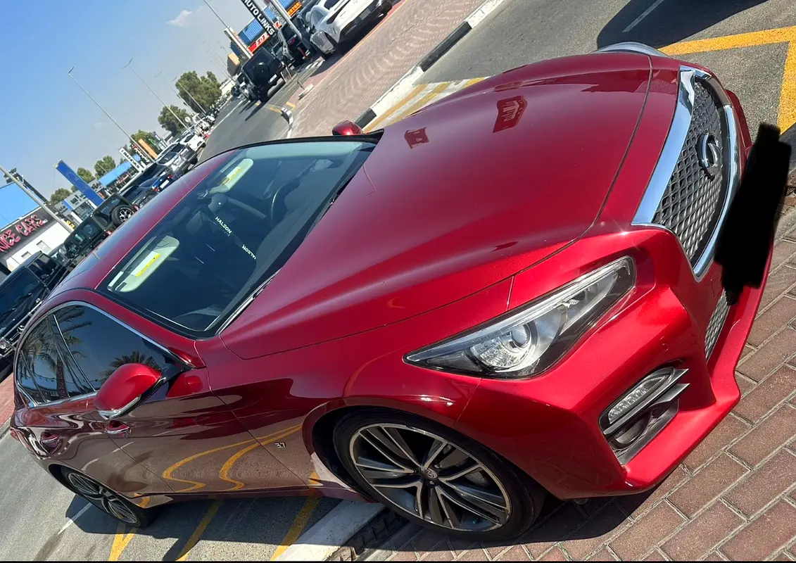 Infiniti Q50 2016 — photo 1 of 5
