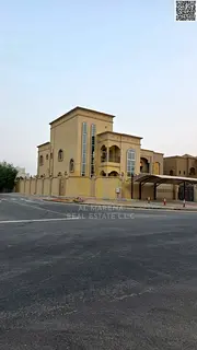 Luxury corner villa in Al Muwaihat 1, Ajman | Two floors and a roof | 8 master bedrooms, 3 kitchens,