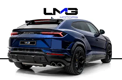 صورة 4 لـ 2023 Lamborghini URUS