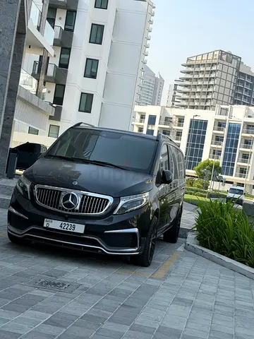 Mercedes-Benz V-Class V 250 2022 GCC Specs