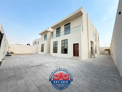 Luxurious Stand Alone 5 Master Bedrooms villa with Cabinet and Parking in Start for Rent in Madinat