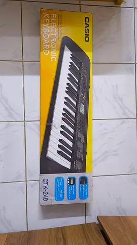 Casio CTK 240 keyboard