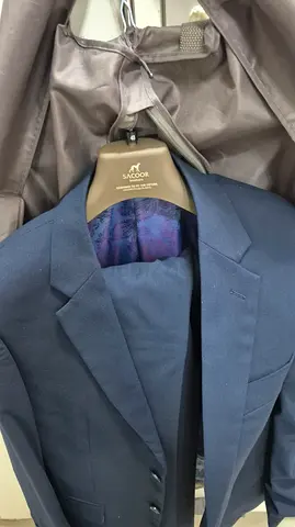 Sacoor Brothers Mens Two-Piece Suit
