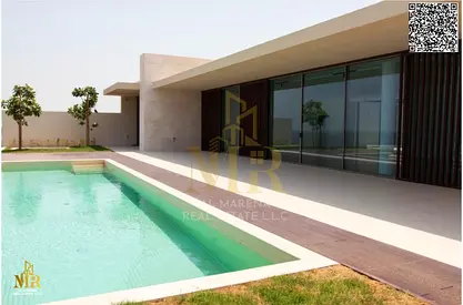 Luxury villa in Al Zorah | Private pool + jacuzzi | 4 bedrooms | and a distinctive garden | | Price includes electricity, water and air conditioning |