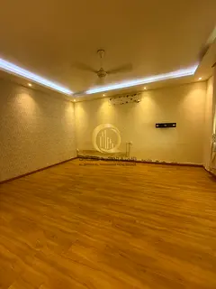 For sale: a traditional house in the Murqab area, in a prime location with a spacious area, suitable