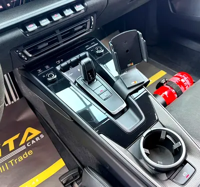 صورة مصغرة 15 لـ 2023 Porsche 911