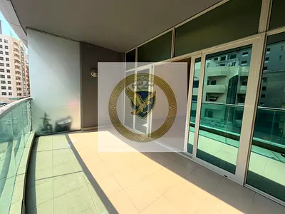 تكييف وباركن مجانا غرفتين وصالة مع بلكونة ومطبخ ببلكونة وغرف ماستر وجيم ومسبح داخل تاور عائلي بالمجاز 3 قرب مسرح المجاز وكورنيش المجاز