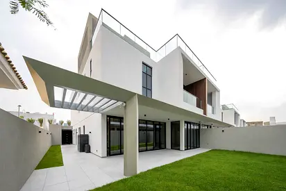 4 Bedroom Luxury Villas | Jum 1 | Premium New