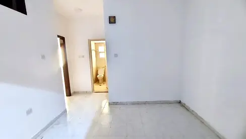 Specious 1bhk for bachelor's
