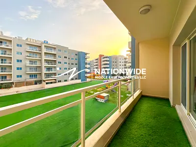 Vacant Unit | Stylish Living | Convenient Area