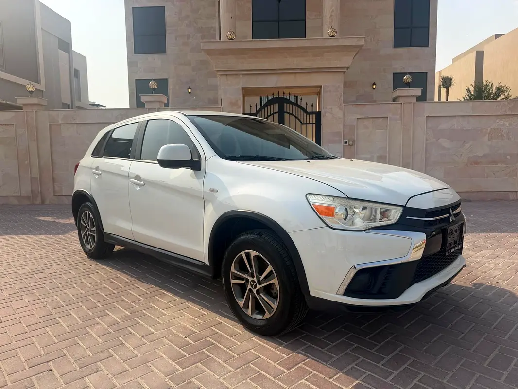 Mitsubishi ASX 2019 — photo 1 of 20