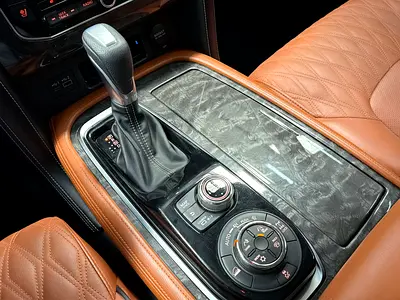 2020 Nissan PATROL 照片 16