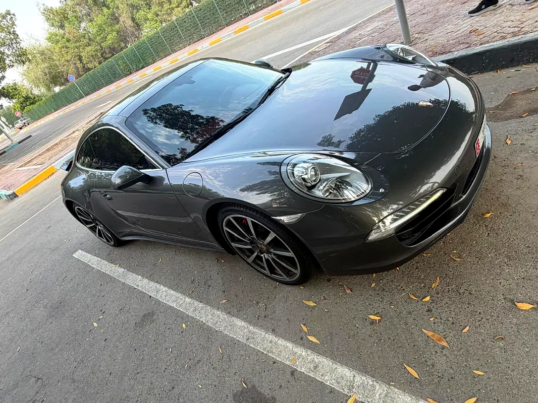 Porsche 911 2013 — photo 1 of 13