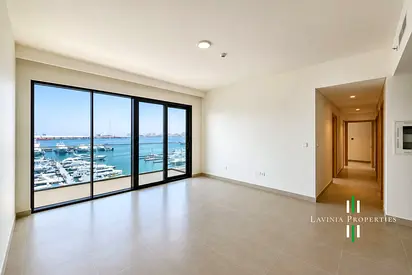 ULTRA SPACIOUS 3+MAID | VACANT | WATERFRONT LIVING