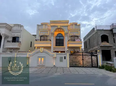 Luxury villa in Al Helio 2, facing Al Hamidiya Park
