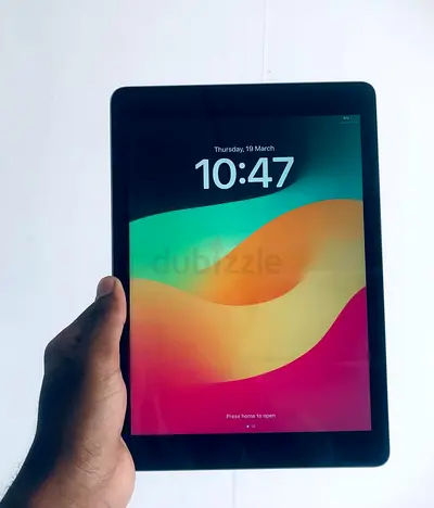 Apple iPad 9.7 inch 6th generation 128gb Original