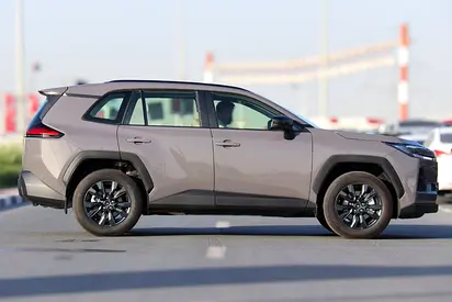2026 Toyota RAV 4 — миниатюра 3