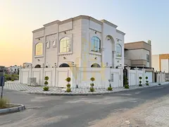 Ready-to-move-in villa, price inclusive of electricity, water and air conditioning fees, on the main