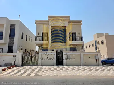 فيلا للإيجار في الزاهيه مكونه من 4غرف نومً ومجلس وصاله وغرفه خدمه مساحه 3200قدم مطلوب 115الف سنوي بدون فرش اول ساكن