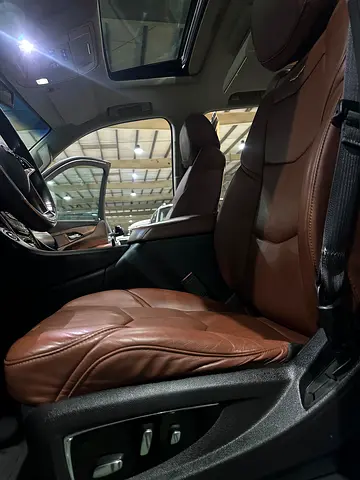 2016 Cadillac ESCALADE 缩略图 7