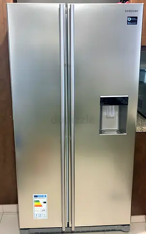 Samsung Side-by-Side Refrigerator with Water Dispenser - Silver