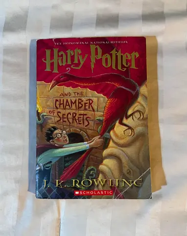 Harry Potter and the Chamber of Secrets - Paperback (Scholastic)