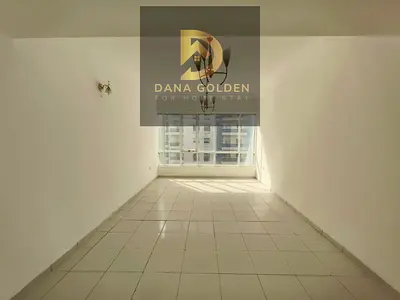 2bhk on prime location with gym pool good flat for familes good managment