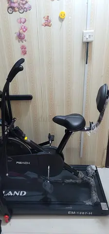 Reach Air Bike Exercise Cycle with Back Support and Twister - Used