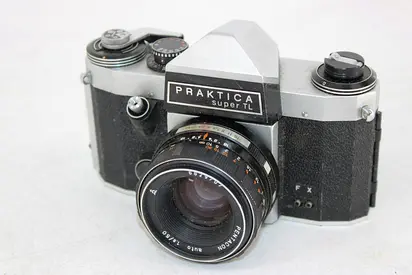 Praktica Super TL 35mm SLR Film Camera + Pentacon 50mm f1.8 Lens