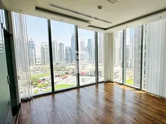 READY TO MOVE | FULLY FITTED | PRIME LOCATION
