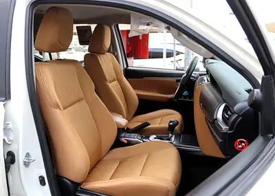2022 Toyota FORTUNER — фото 8