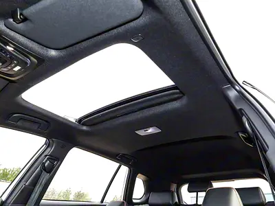 2026 Toyota COROLLA CROSS 照片 12