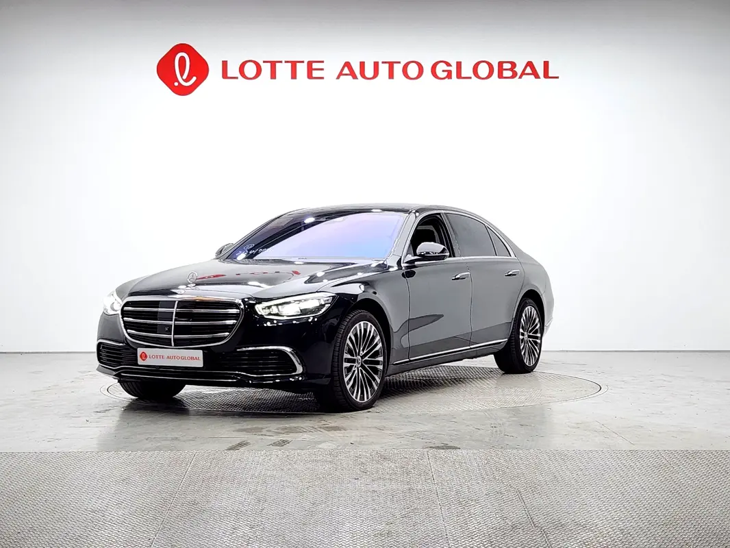 Mercedes-Benz S-Class 2021 — photo 1 of 20