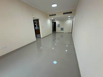 للإيجار – غرفة وصالة مع حمام فرصة مميزة للسكن بسعر مناسب!