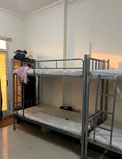 Bed space Dafza Metro station for indian