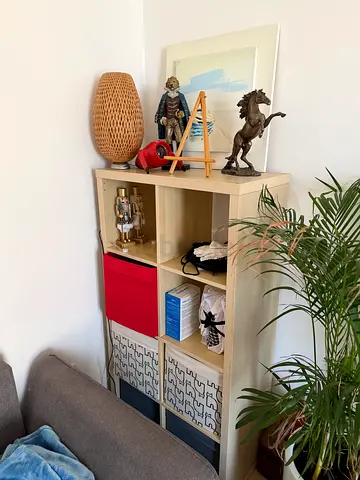 IKEA Kallax 8-cube Shelving Unit - Light Wood, Good Condition