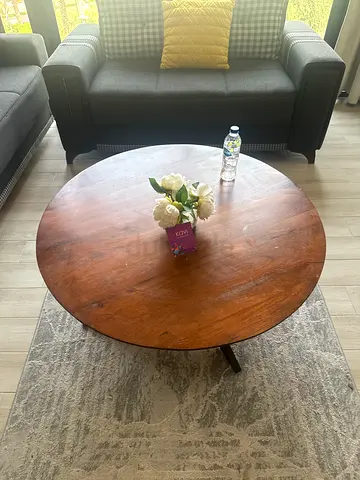 Round Solid Wood Coffee Table — Rustic Dark Finish