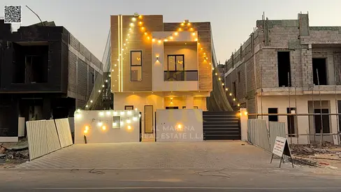 Villa for sale in Al Helio 2 – Two floors and a roof | Area 3014 sq ft | 4 master bedrooms | Majlis and living room with washrooms | Modern kitchen |