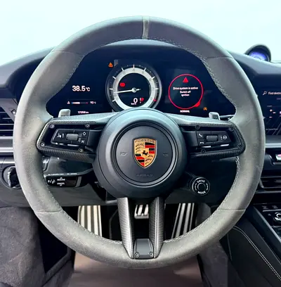صورة مصغرة 8 لـ 2023 Porsche 911