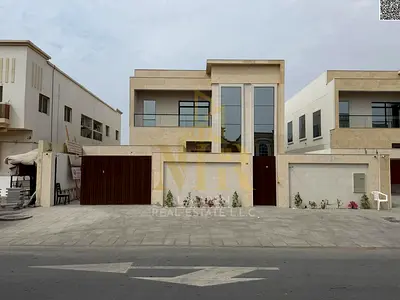 Luxury villa for sale in Rawda 3 | 5000 sq ft | 5 master bedrooms | Majlis and 2 living rooms. Price includes electricity, water, and air conditioning
