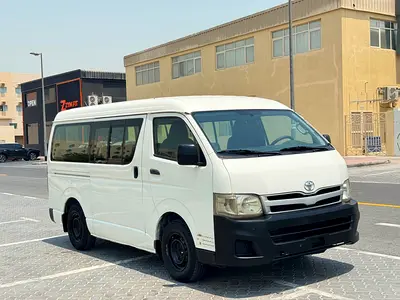 Toyota Hiace 2013 GCC Specs -Mid Roof 15 setter Free Accident Ready ConditionReliable Commercial Van