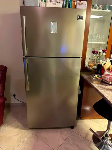 Samsung 720L big capacity refrigerator
