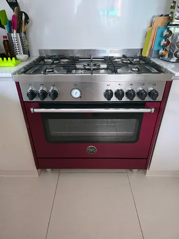 Kitchen Range