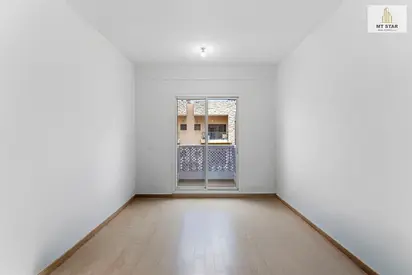 Vacant Studio | Balcony | Ready to Move In