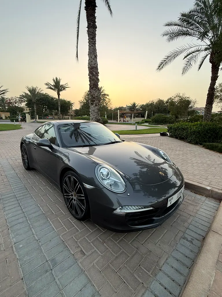 Porsche 911 2015 — photo 1 of 7