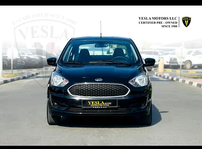 UNLIMITED MILEAGE WARRANTY / SEDAN + BLUETOOTH + USB + POWER LOCKS / IN HOUSE FINANCE-1