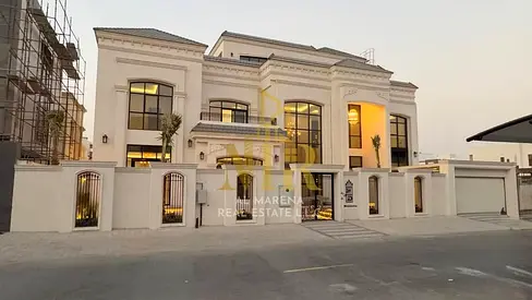 Luxury villa with a modern design, private garden and pool - high-end finishes, price includes electricity, water, and air conditioning.