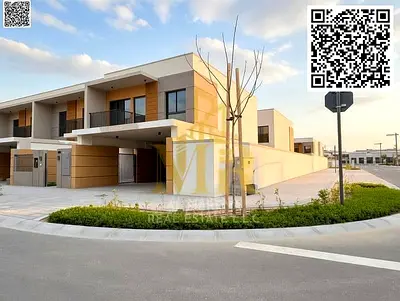 For sale: A distinctive corner villa within the Azahee Compound in Ajman. All services are available. For sale: A luxurious two-story villa in Ajman.