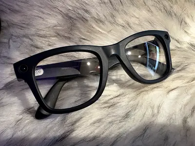 Ray-Ban Meta Glasses Wayfarer (Gen 1)