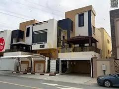 Luxury villa in Al-Haliou 2, two floors and a roof, 5 master bedrooms, price includes air conditioni